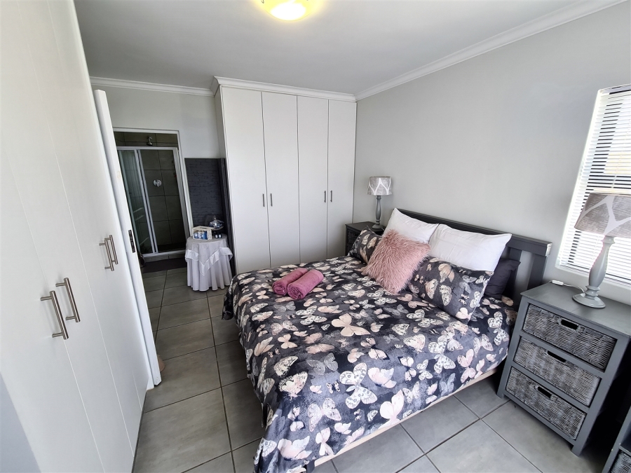 5 Bedroom Property for Sale in Dana Bay Western Cape